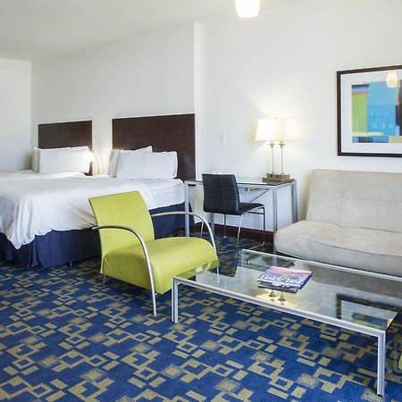 C Ocean Rentals At Strand Ocean Drive (Adults Only) マイアミビーチ エクステリア 写真