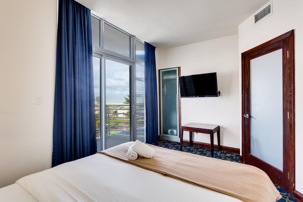 C Ocean Rentals At Strand Ocean Drive (Adults Only) マイアミビーチ エクステリア 写真